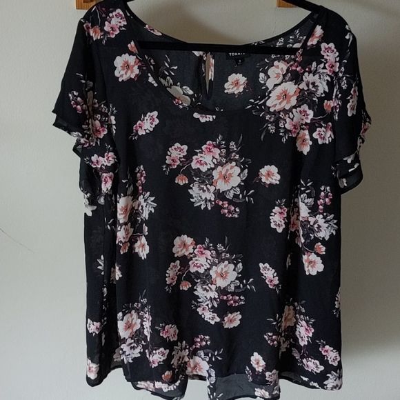BLACK FLORAL FLUTTER SLEEVE GEORGETTE BLOUSE - Picture 4 of 6